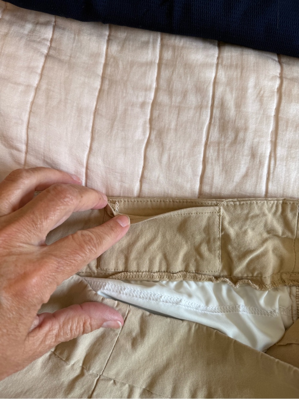 Chico’sWomen's Stretch Bermuda Shorts - Picture 4 of 4